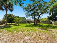 813 Emerald Way