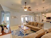 125 Palm Circle