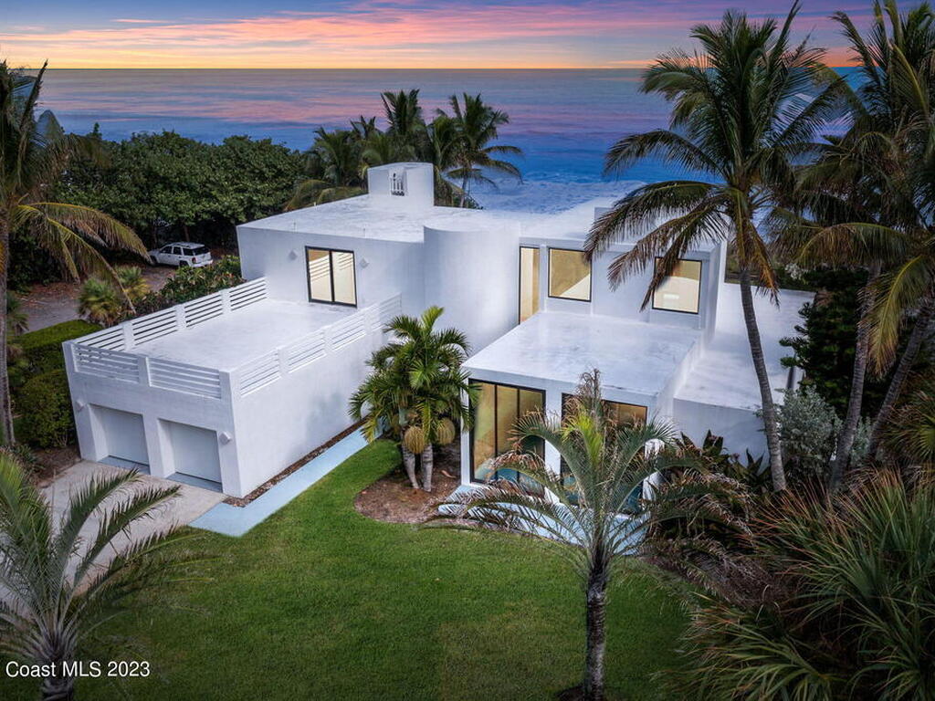 1625 N Highway A1a Unit #202